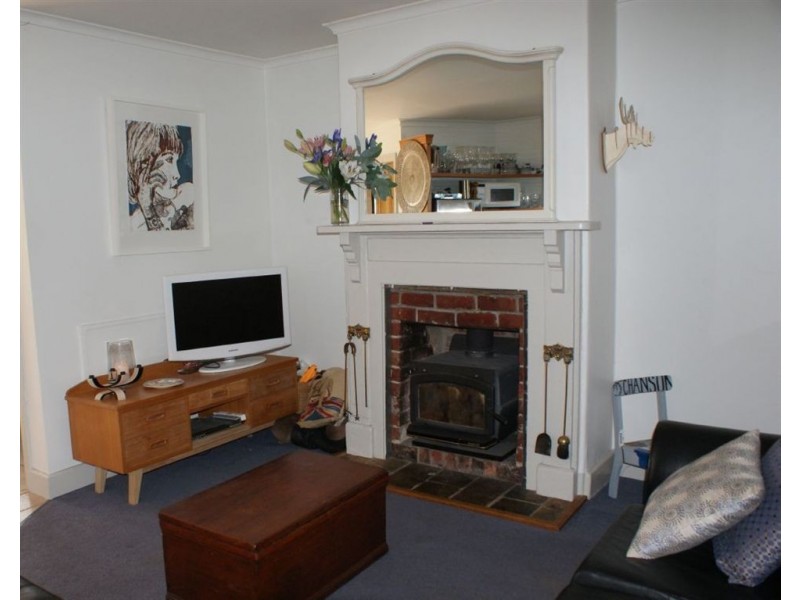 16 Balmoral Street, Sandy Bay TAS 7005
