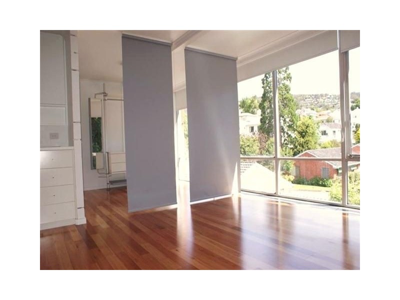 6/1 Plimsoll Place, Sandy Bay TAS 7005
