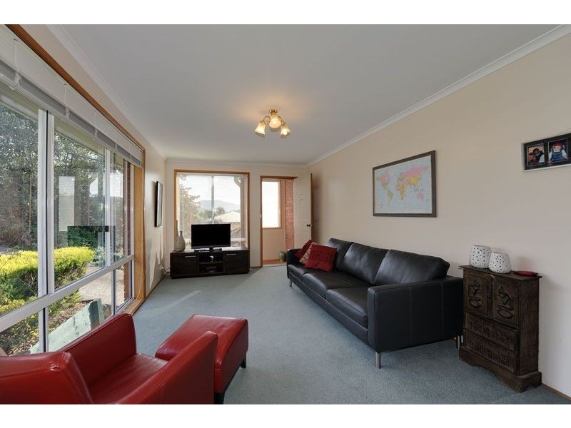 15 Nayuka Street, Geilston Bay TAS 7015