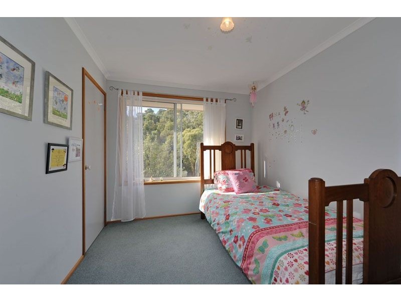 15 Nayuka Street, Geilston Bay TAS 7015