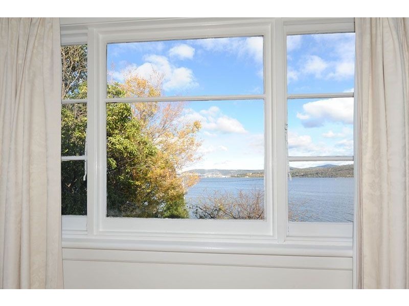 119A Derwent Avenue, Lindisfarne TAS 7015