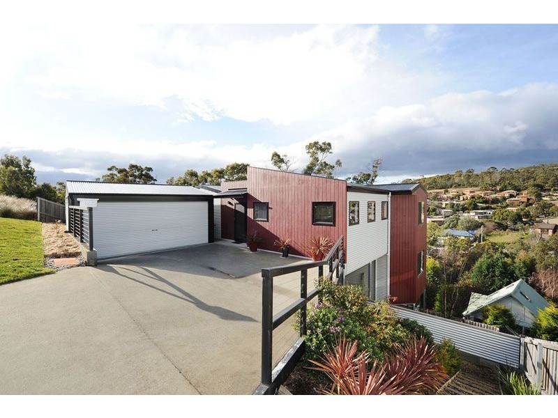 61A Ruth Drive, Lenah Valley TAS 7008