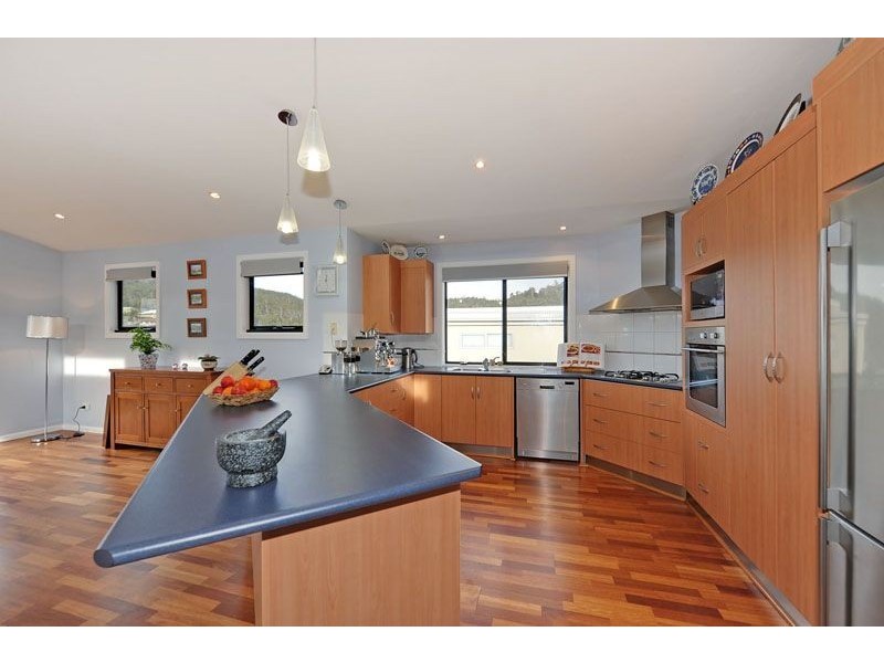 61A Ruth Drive, Lenah Valley TAS 7008