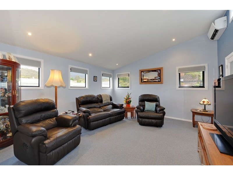 61A Ruth Drive, Lenah Valley TAS 7008