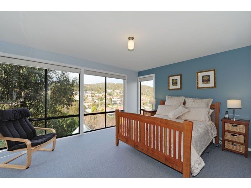 61A Ruth Drive, Lenah Valley TAS 7008