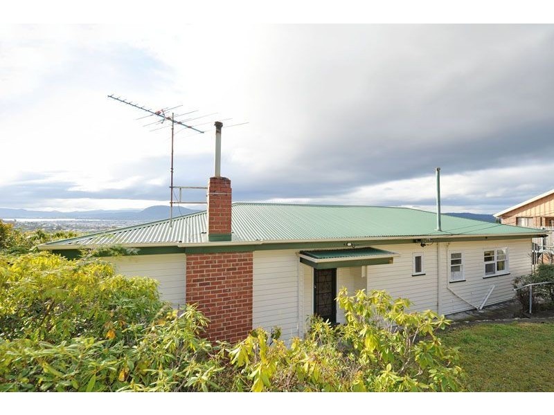 27 Benjafield Terrace, Mount Stuart TAS 7000