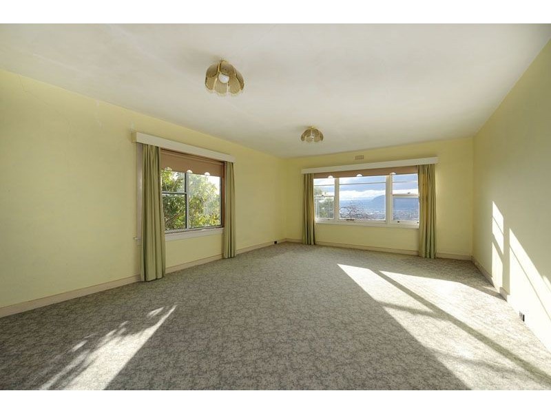27 Benjafield Terrace, Mount Stuart TAS 7000