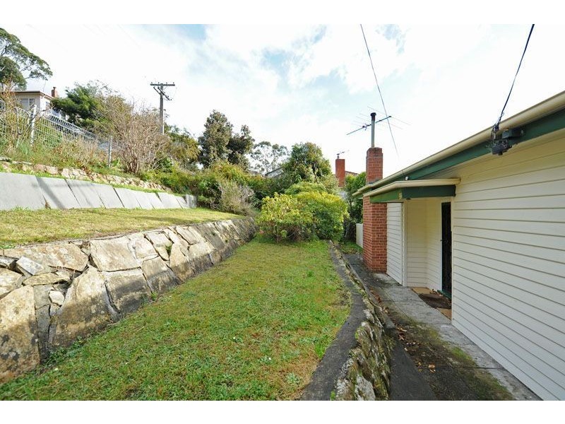 27 Benjafield Terrace, Mount Stuart TAS 7000
