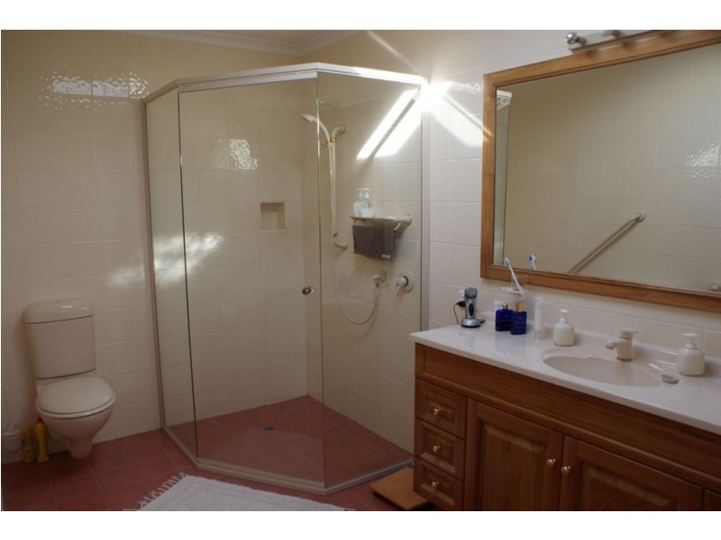 1 Sheldon Place, West Hobart TAS 7000