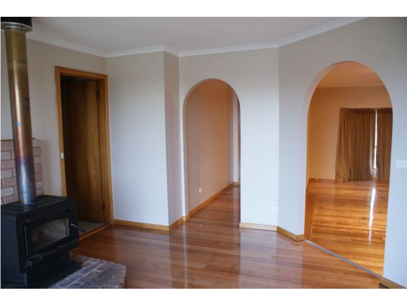 7 Nolan Crescent, Kingston TAS 7050