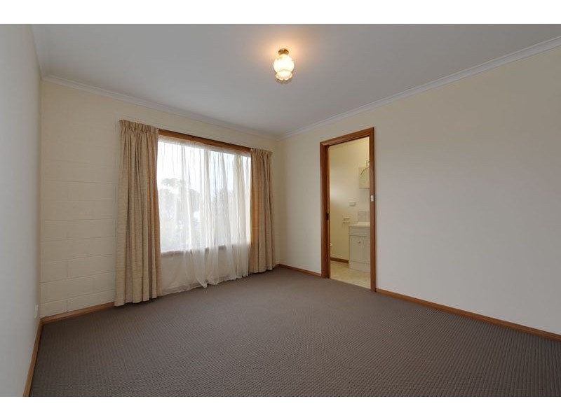 2/83 Roslyn Avenue, Kingston TAS 7050