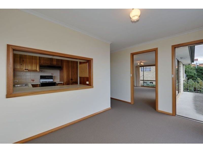 2/83 Roslyn Avenue, Kingston TAS 7050