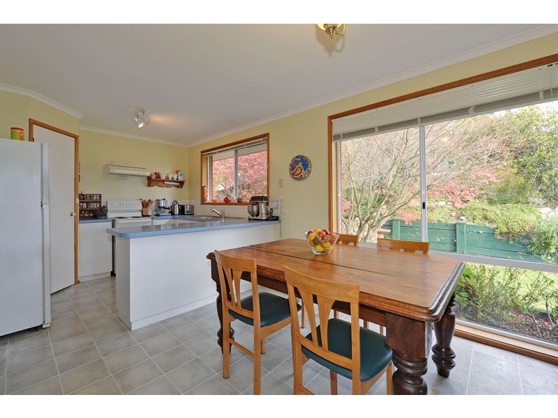 15 Nayuka Street, Geilston Bay TAS 7015