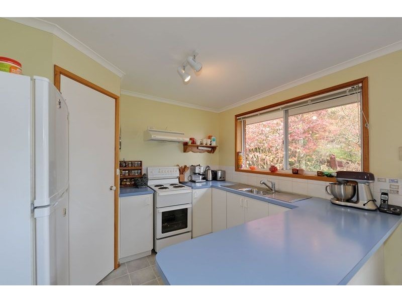 15 Nayuka Street, Geilston Bay TAS 7015