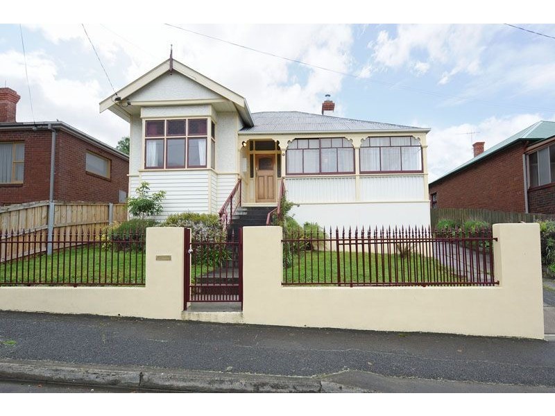 76 Princes Street, Sandy Bay TAS 7005