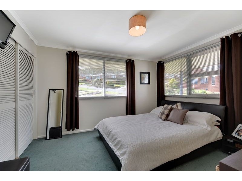 8 Tunah Street, Howrah TAS 7018