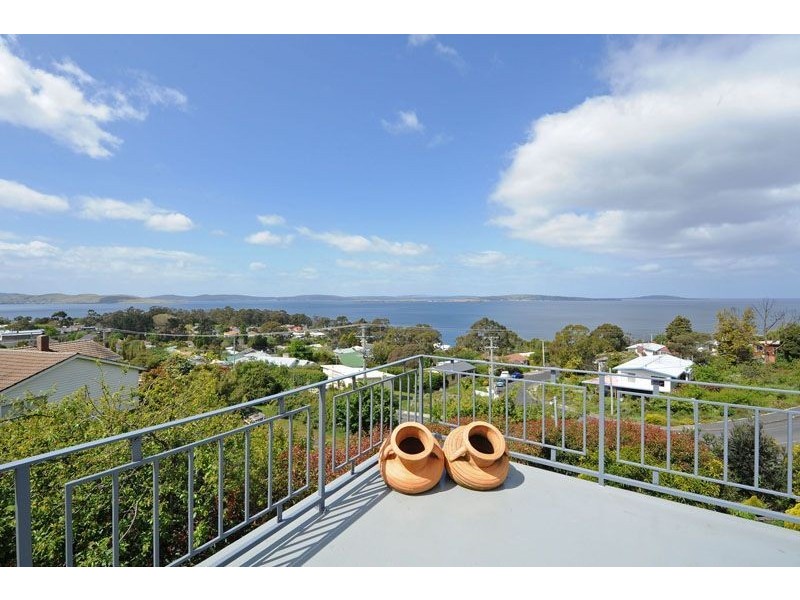 231 Channel Highway, Taroona TAS 7053