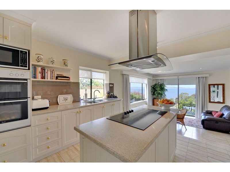 231 Channel Highway, Taroona TAS 7053