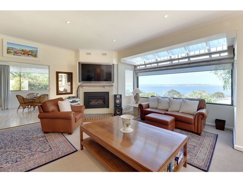 231 Channel Highway, Taroona TAS 7053