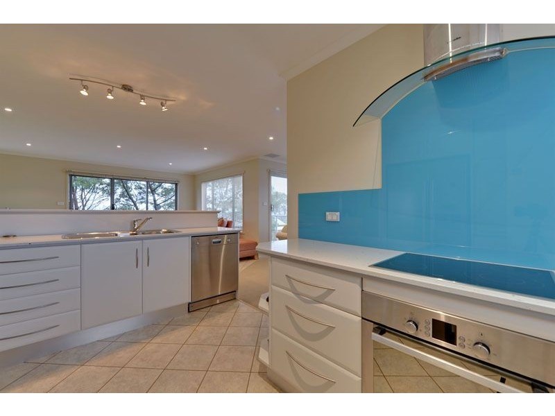 5/18 Meredith  Court, Swansea TAS 7190
