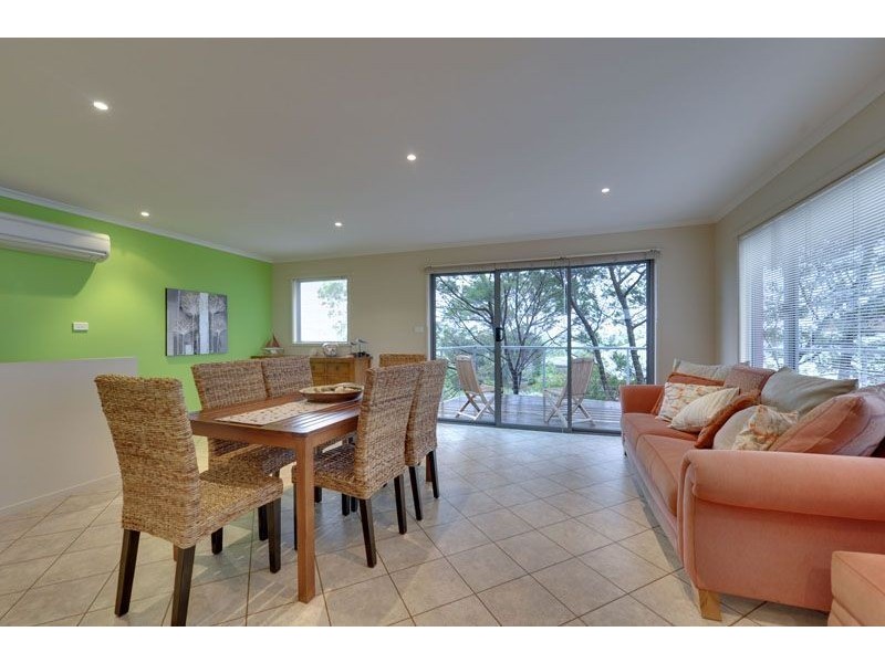 5/18 Meredith  Court, Swansea TAS 7190