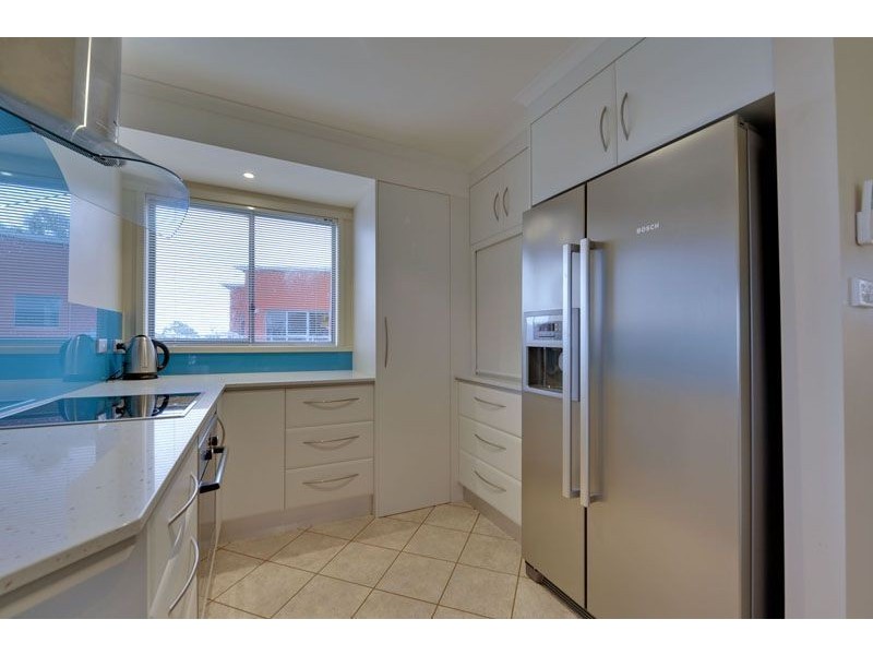 5/18 Meredith  Court, Swansea TAS 7190