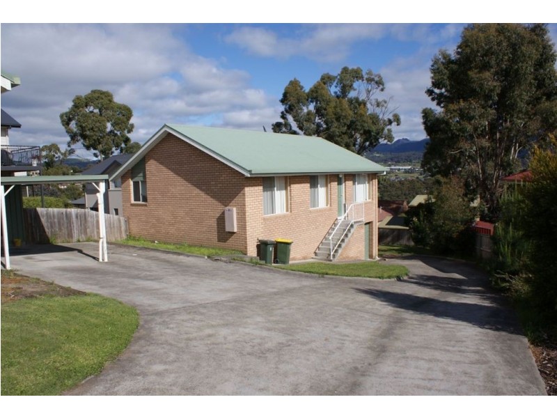 2/47 Hutchins Street, Kingston TAS 7050