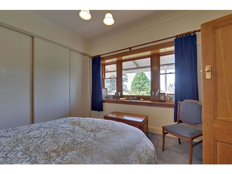 8 Gray’s Road, Fern Tree TAS 7054