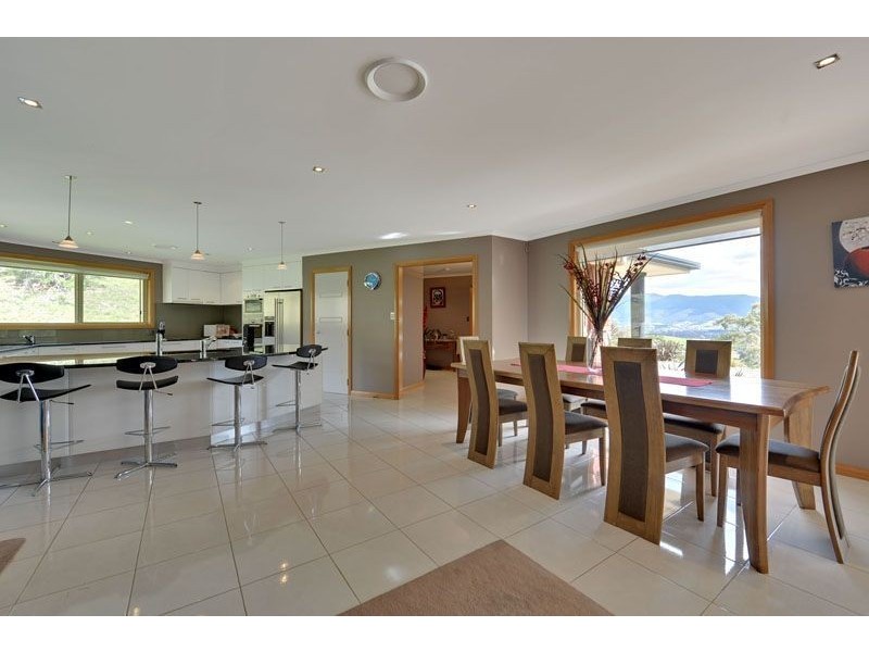 15 Yellow Brick Road, Old Beach TAS 7017