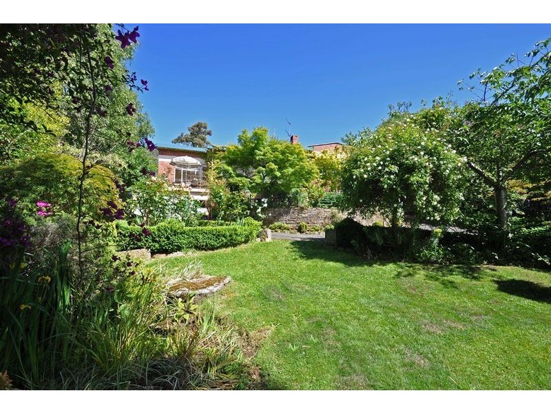 115 Channel Highway, Taroona TAS 7053
