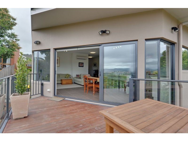 109 York Street, Sandy Bay TAS 7005