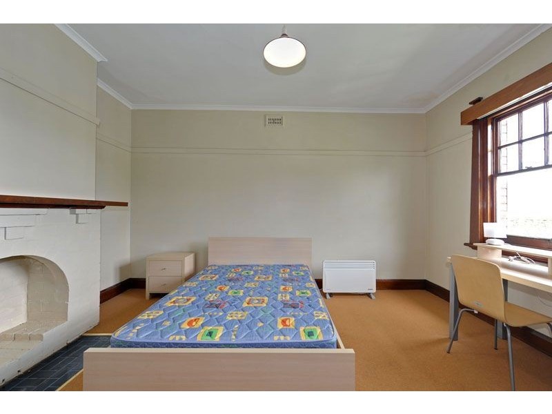 24 Nelson Road, Sandy Bay TAS 7005