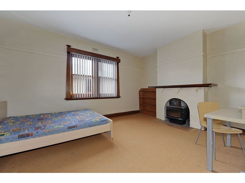 24 Nelson Road, Sandy Bay TAS 7005