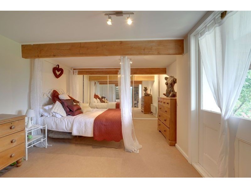 26 Sharland Avenue, New Norfolk TAS 7140