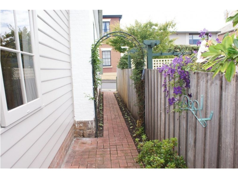 36 Hampden Road, Battery Point TAS 7004