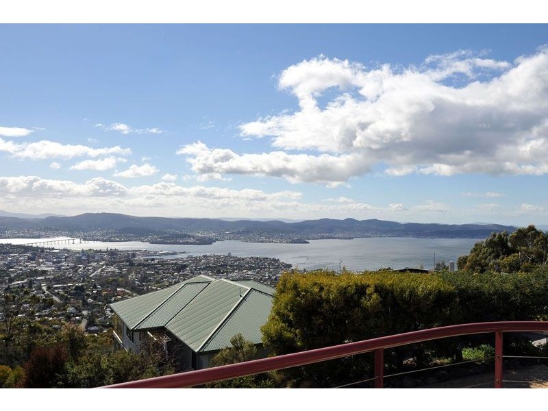 9 Woodridge Place, Tolmans Hill TAS 7007