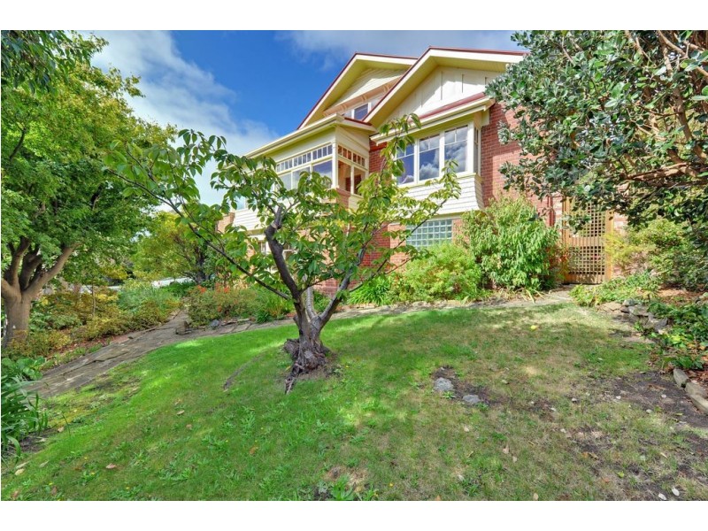 88 York Street, Sandy Bay TAS 7005