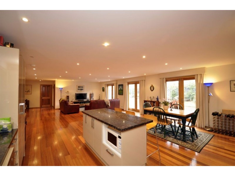 17 Forster Street, New Town TAS 7008