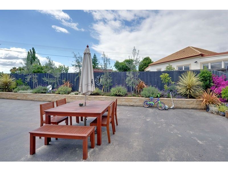 17 Forster Street, New Town TAS 7008