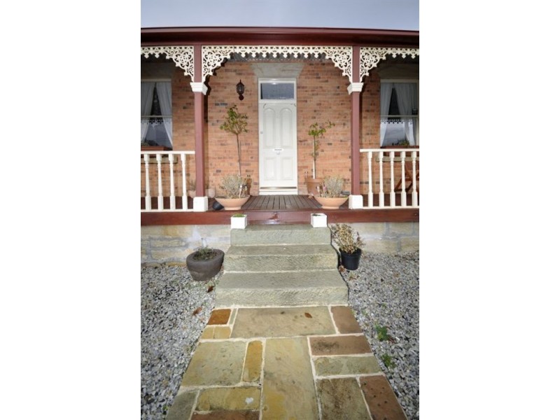 17 Forster Street, New Town TAS 7008