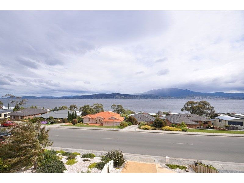 550 Oceana Drive, Tranmere TAS 7018