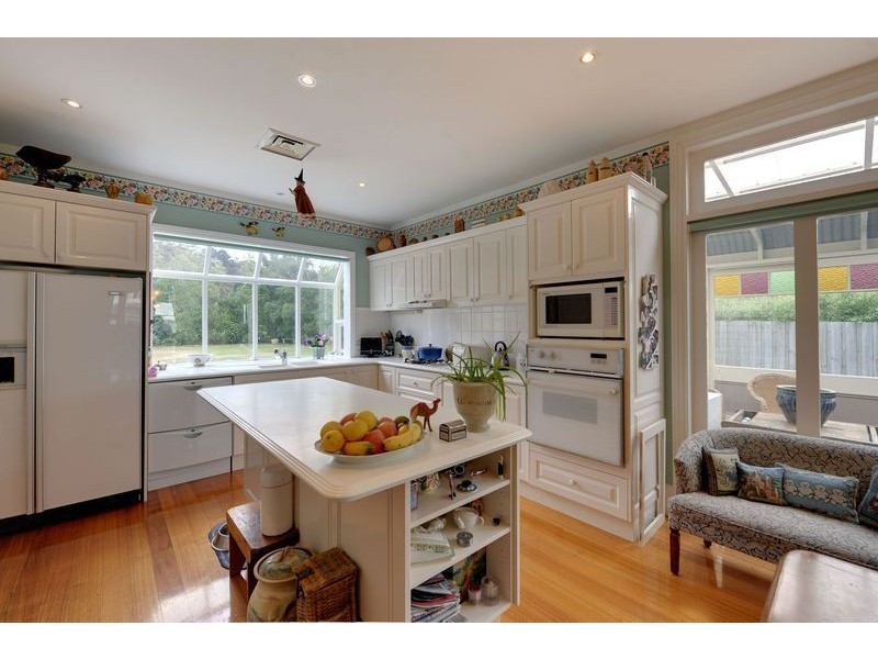 37 Osborne Esplanade, Kingston Beach TAS 7050