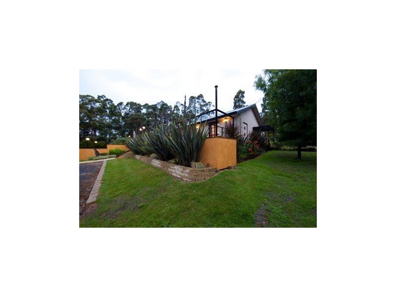 42 Manuka Road, Oyster Cove TAS 7150