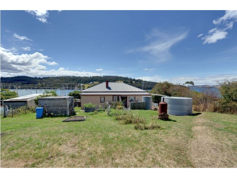78 Ferry Road, Kettering TAS 7155