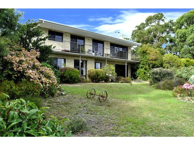 313 Gwandalan Road, Sloping Main TAS 7186