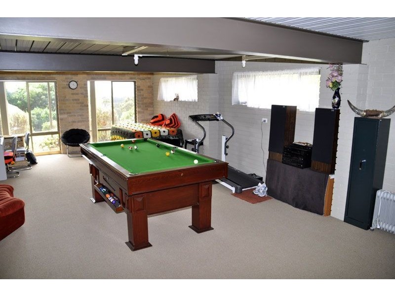 313 Gwandalan Road, Sloping Main TAS 7186