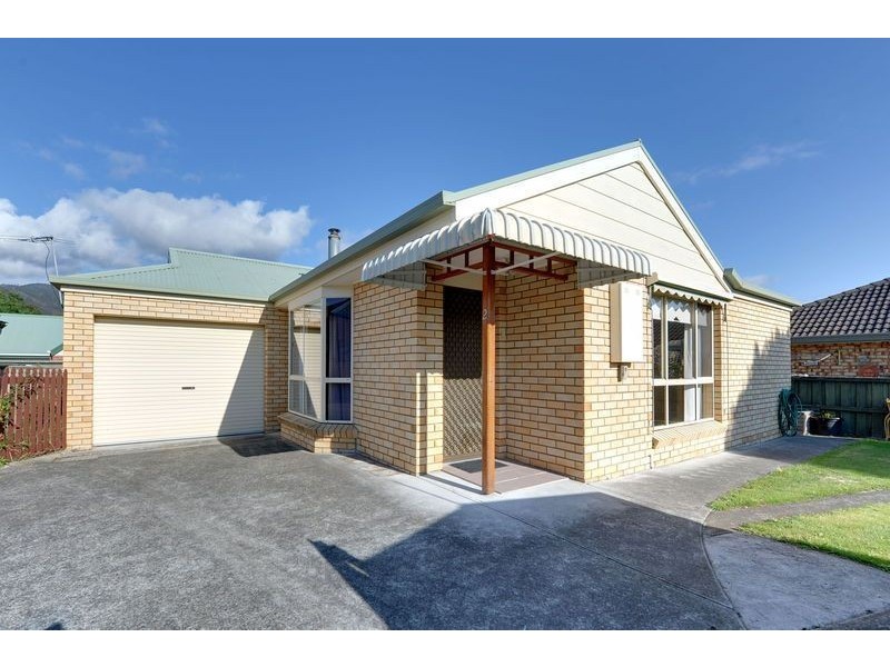 2/30 Philip Avenue, Montrose TAS 7010