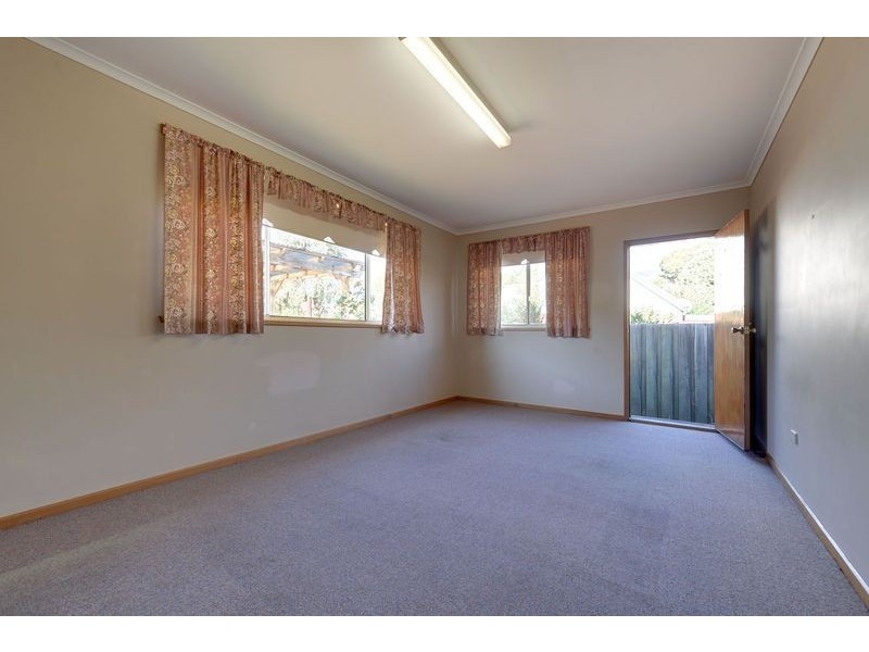 2/30 Philip Avenue, Montrose TAS 7010