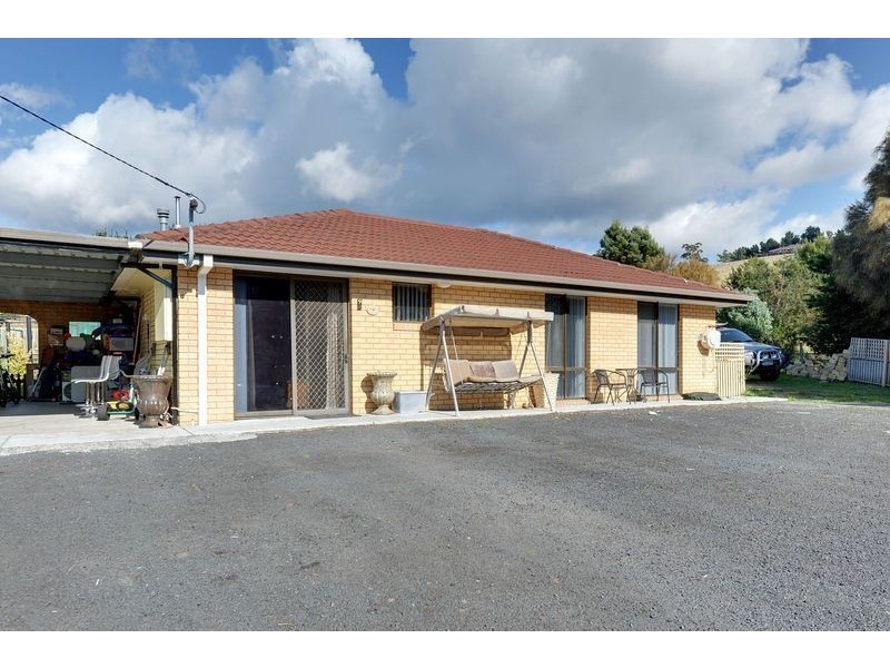 2/9 Gillies Road, Claremont TAS 7011