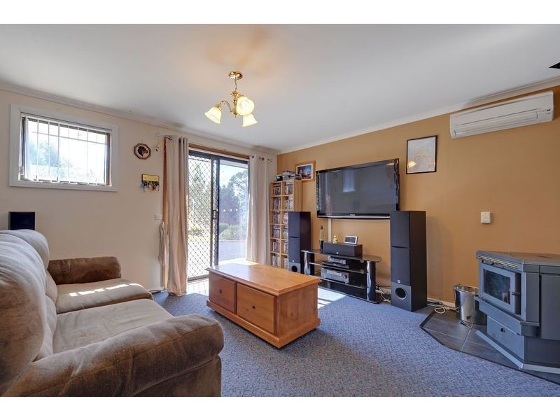 2/9 Gillies Road, Claremont TAS 7011